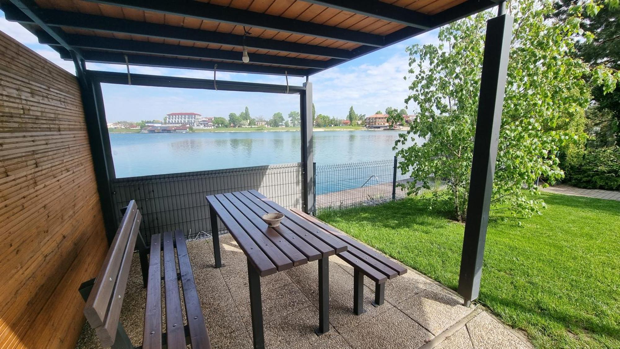 Topsenec-Lakeside Home Extérieur photo