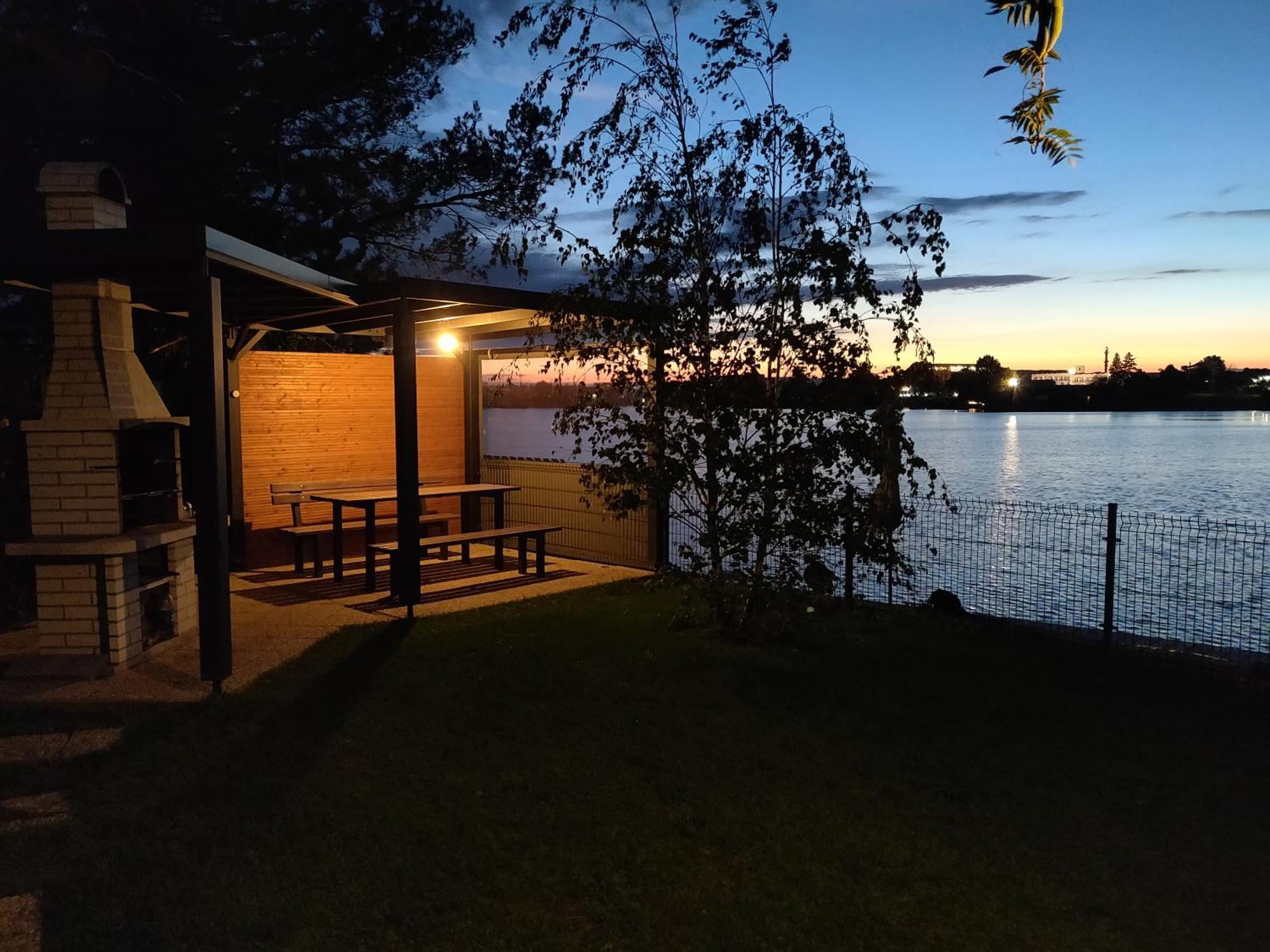 Topsenec-Lakeside Home Extérieur photo